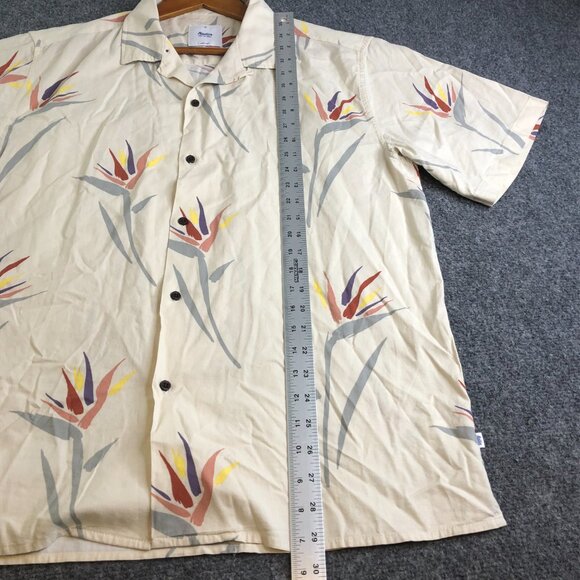 Katin Shirt Mens XL Tan Beige Short Sleeve Camp Loop Collar Hawaiian Comfort - Picture 4 of 10
